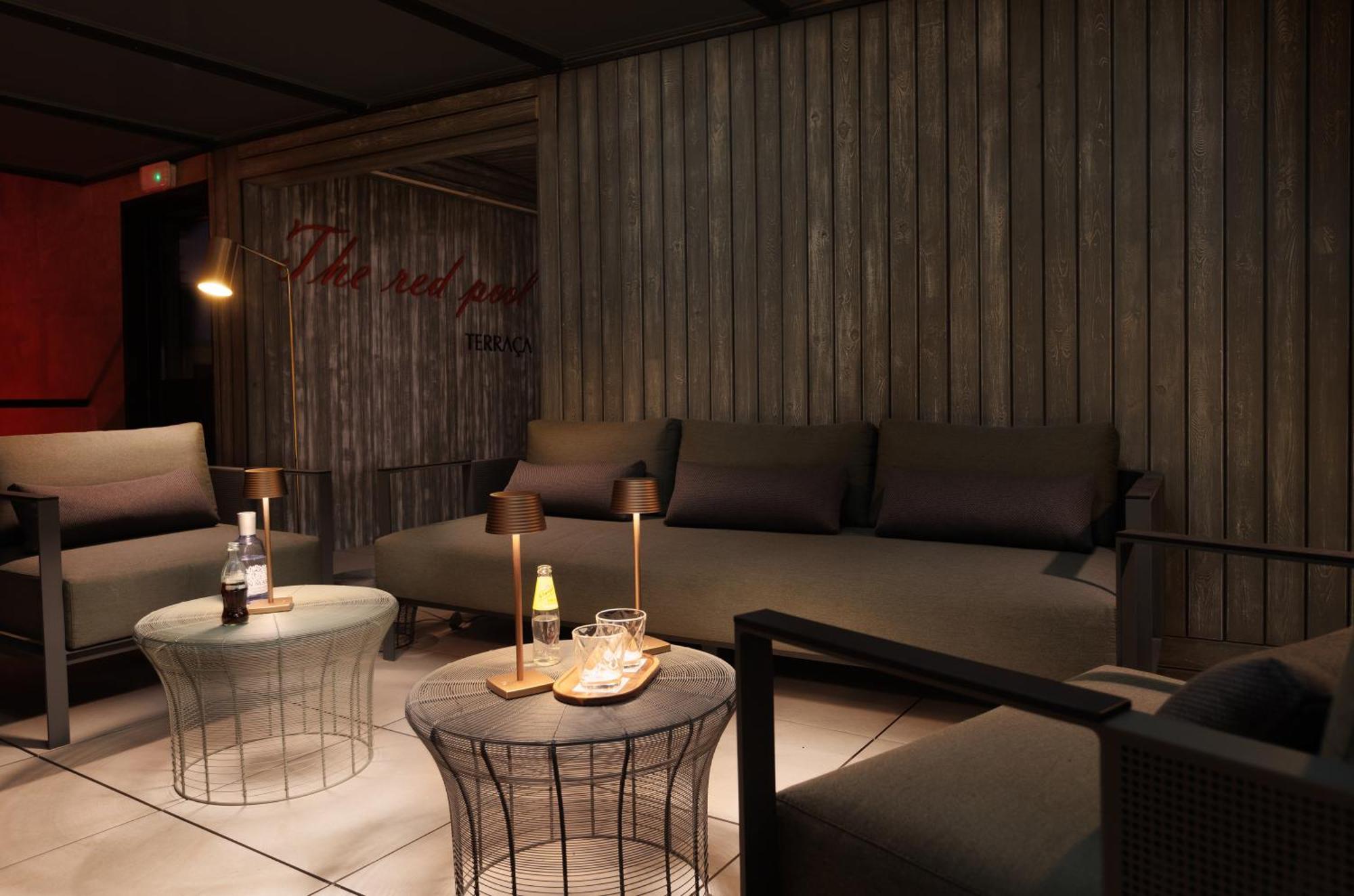 Hotel La Pau 4 Sup Барселона Екстериор снимка
